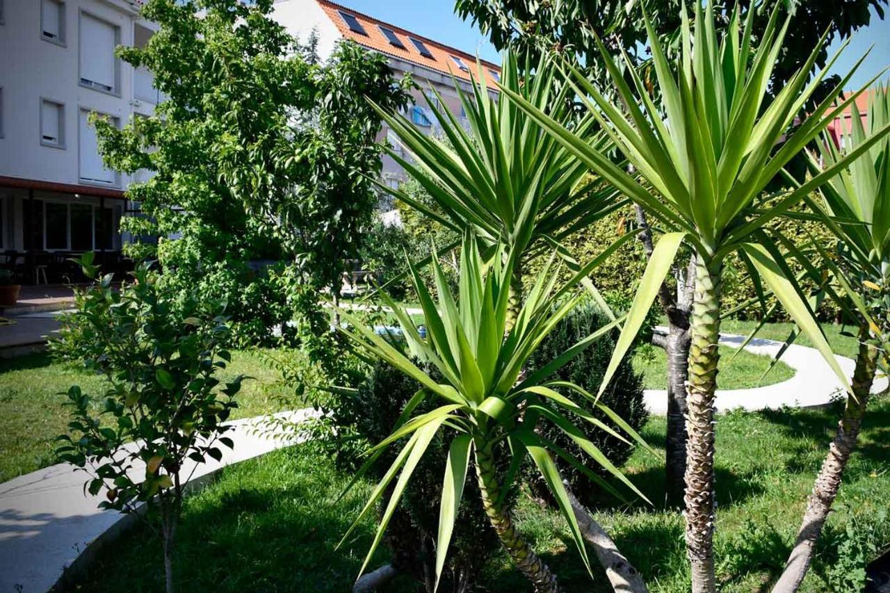 Pincheiro Apartamentos Turisticos 포브라 도 카라미냘 외부 사진