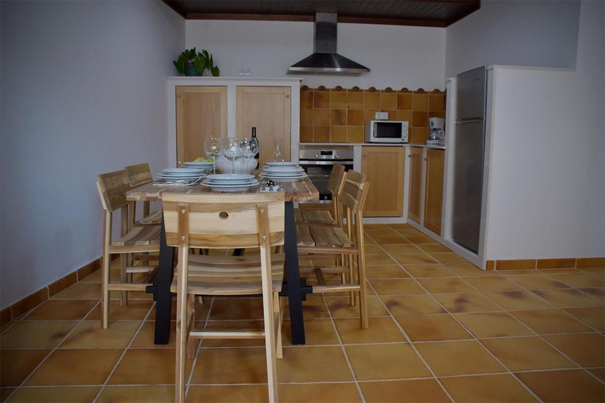 Pincheiro Apartamentos Turisticos 포브라 도 카라미냘 객실 사진